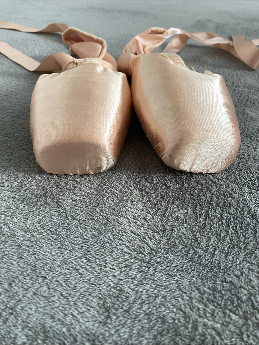 Wendywu Pink Satin Pointe Ballet Shoes Size 10 - Picture 13 of 16